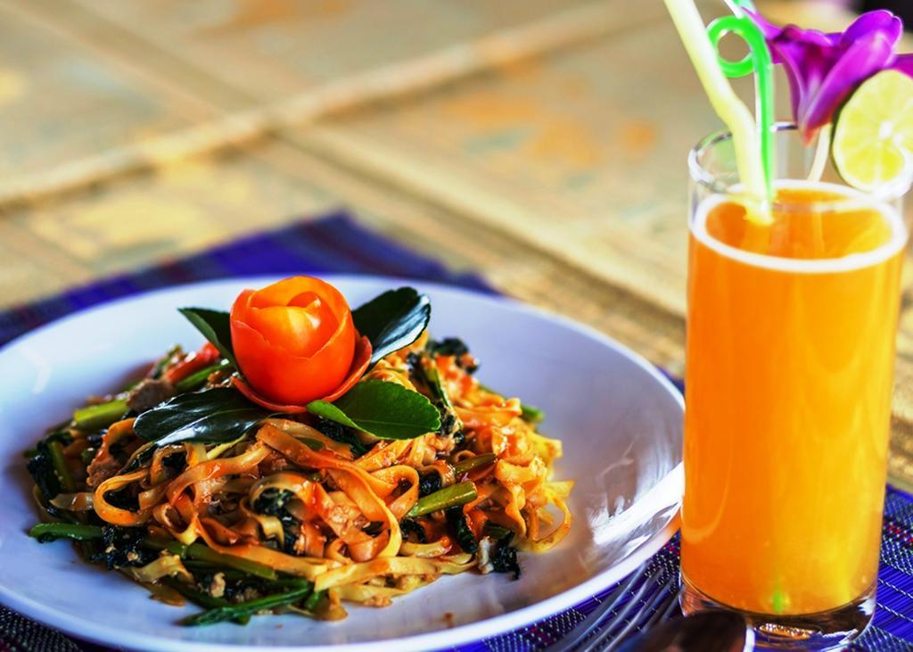 Plumeria Hotel & Spa Siem Reap Dış mekan fotoğraf